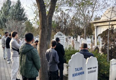 Üstad Bediüzzaman Said Nursi Hazretlerinin Kardeşi Abdülmecid Ünlükul Abinin Kabrini Ziyaret Ettik