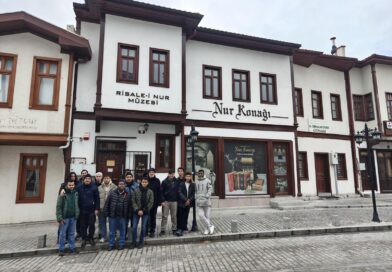 Vakfımızda kalan talebelerle beraber Ankara gezisinden kareler