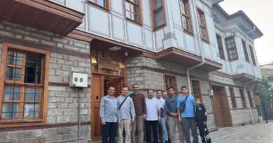 Vakfımızdan abilerle beraber Üstad Bediüzzaman Said Nursi Hazretlerinin ISPARTA MERKEZ ve BARLA’daki menzillerini ziyaret ettik.